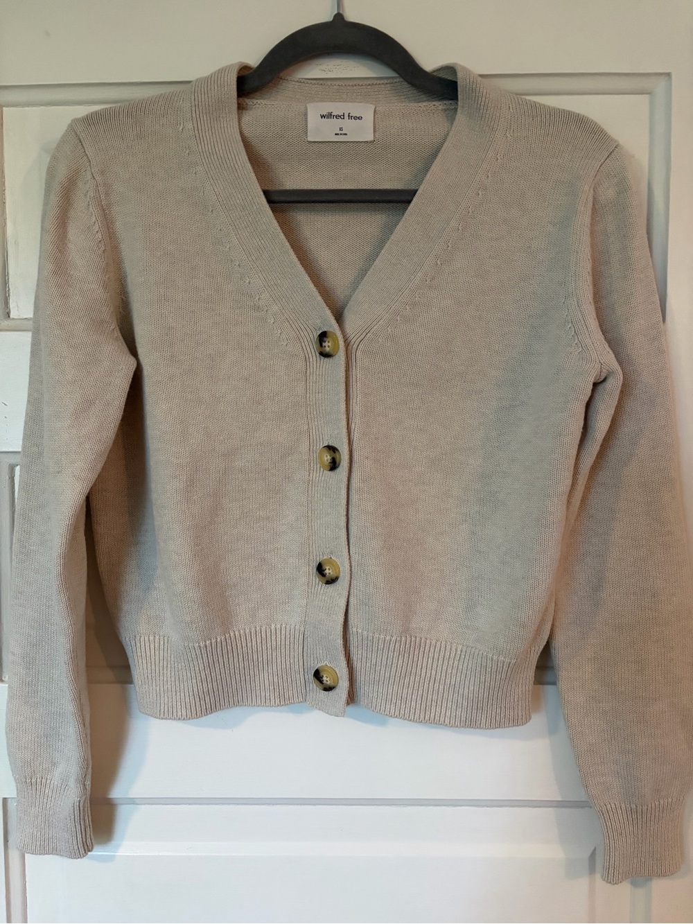 Aritzia Wilfred Free Cardigan